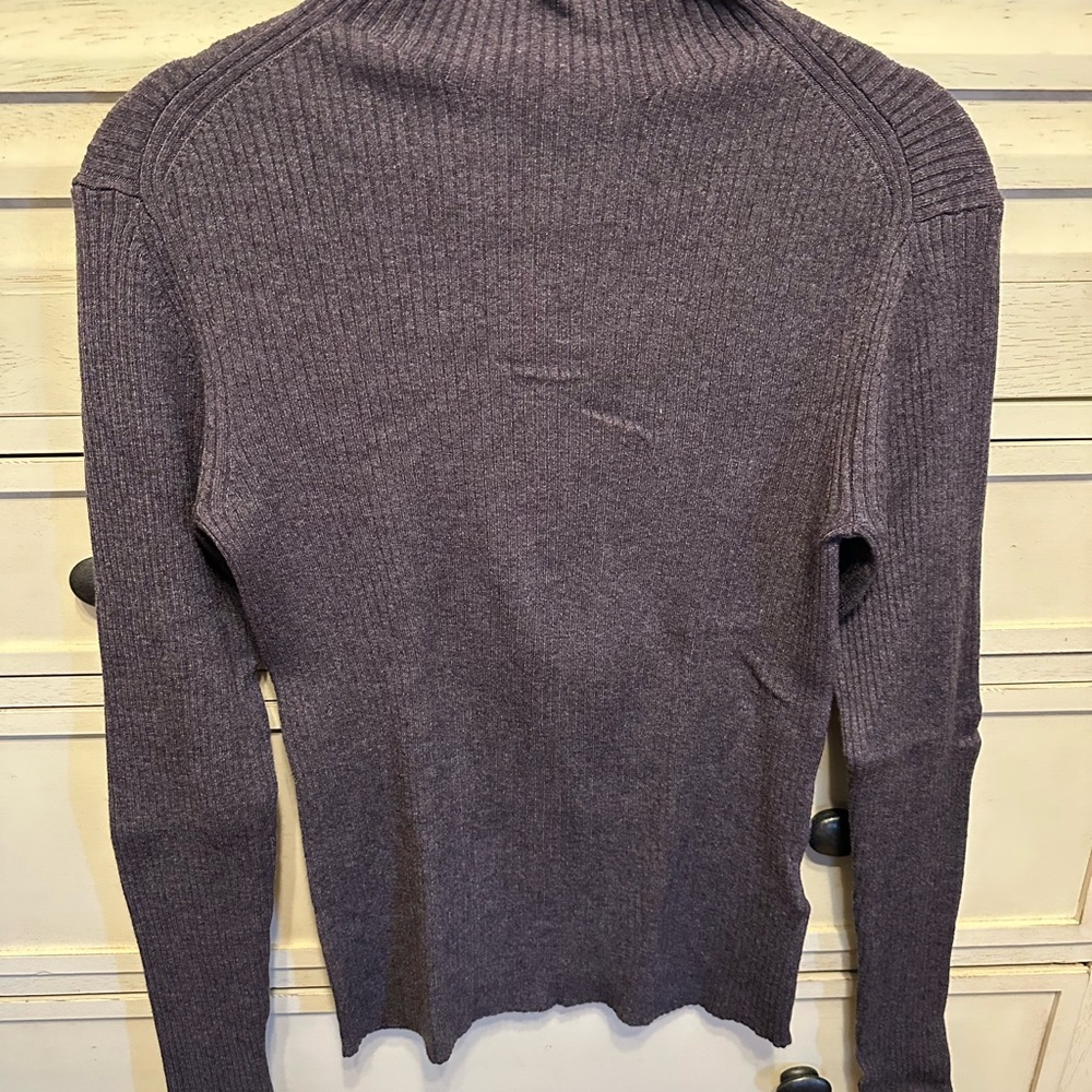 Women’s Purple Mockneck Sweater, SIZE M